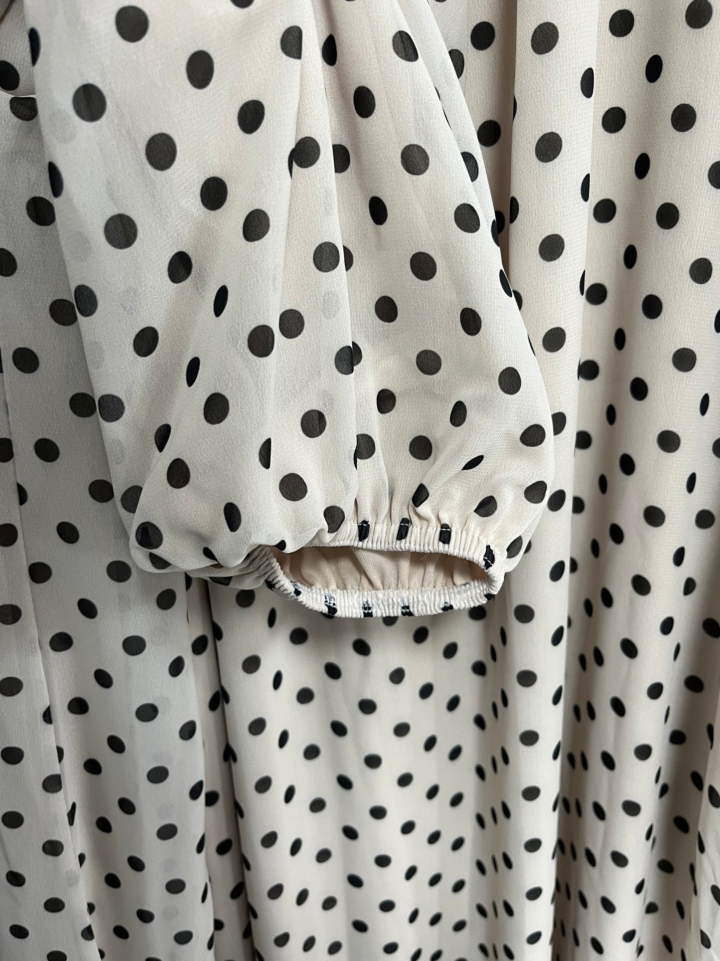 Robe longue fluide à pois